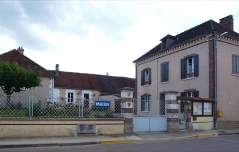 Couvreur Champlay