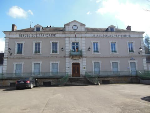 Couvreur Châtel-Censoir