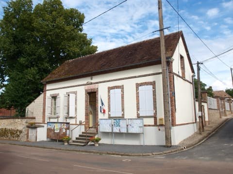 Couvreur Compigny