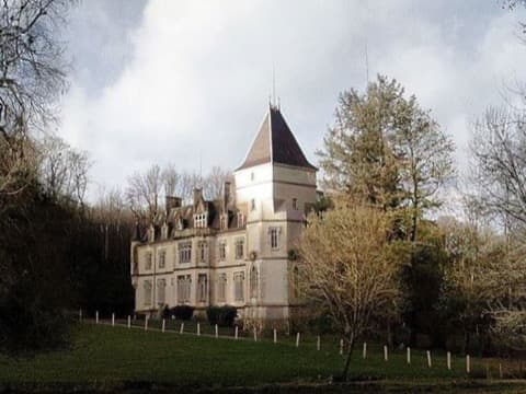 Couvreur Domecy-sur-le-Vault