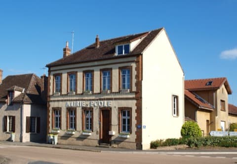 Couvreur Montacher-Villegardin