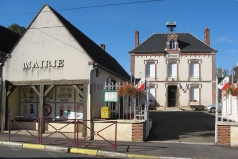 Couvreur Saligny