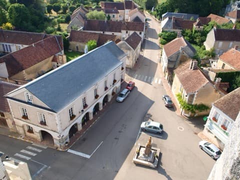 Couvreur Thury